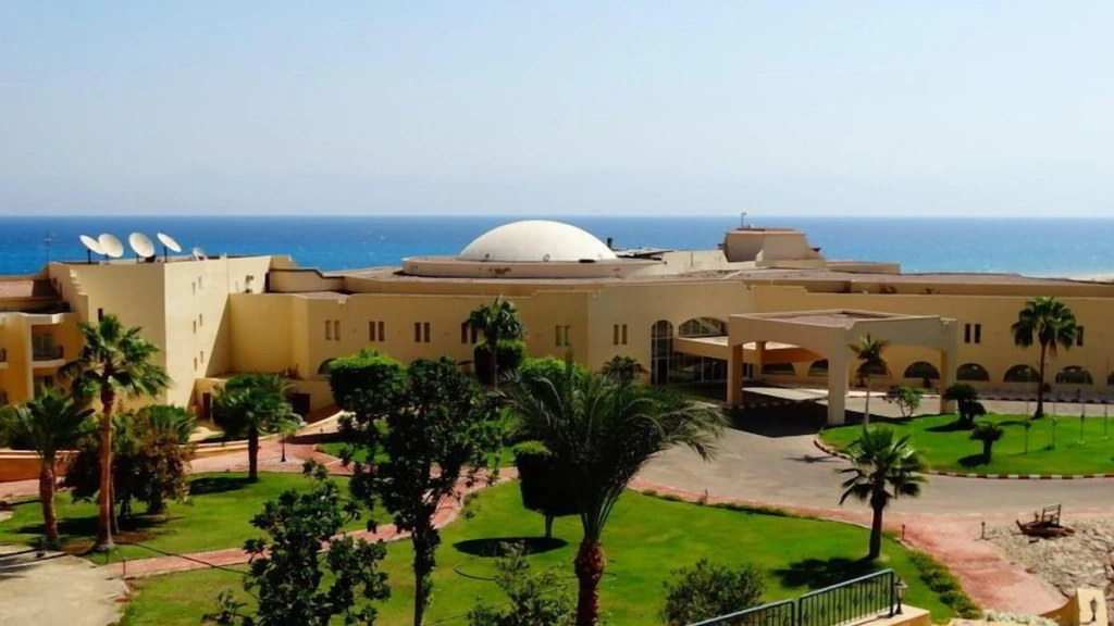 الفندق لابلايا بيتش ريزورت - طابا